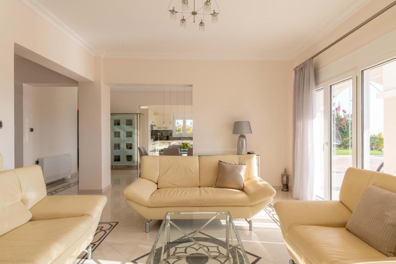 ארכאנגלוס Villa Kamos מראה חיצוני תמונה
